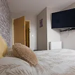 Five Star Rated Condo